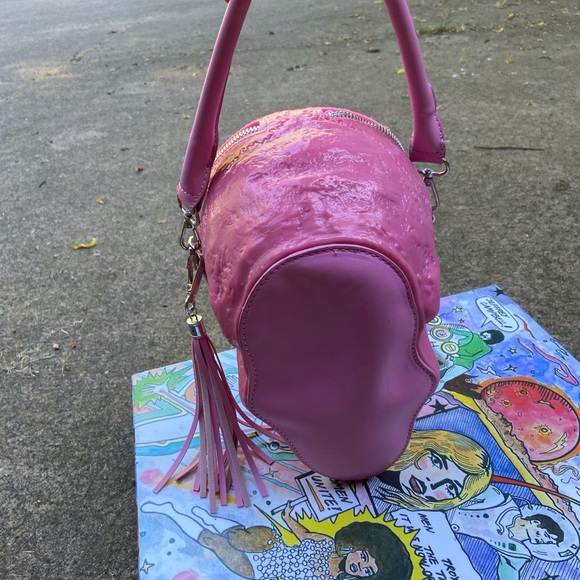 Killstar pink skull purse - Picture 4 of 4